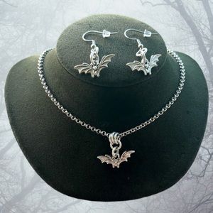 Bat vampire set earrings necklace goth halloween silver plated & stainless steel